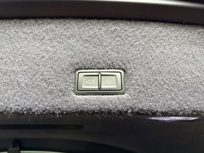 2025 Lamborghini Urus SE