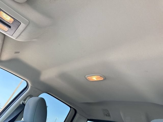 2017 RAM 1500 SLT Quad Cab 4x4 6'4" Box
