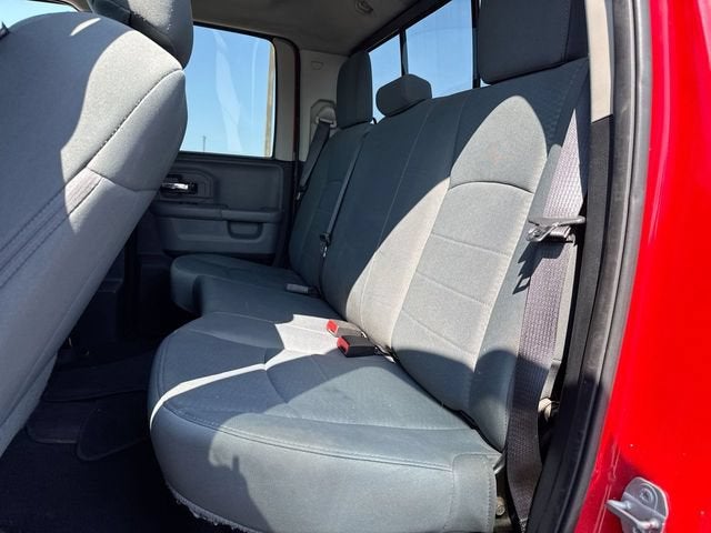 2017 RAM 1500 SLT Quad Cab 4x4 6'4" Box