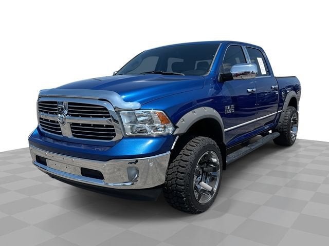 2017 RAM 1500 Big Horn Crew Cab 4x4 5'7" Box