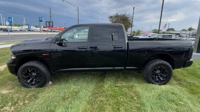 2019 RAM 1500 Classic SLT