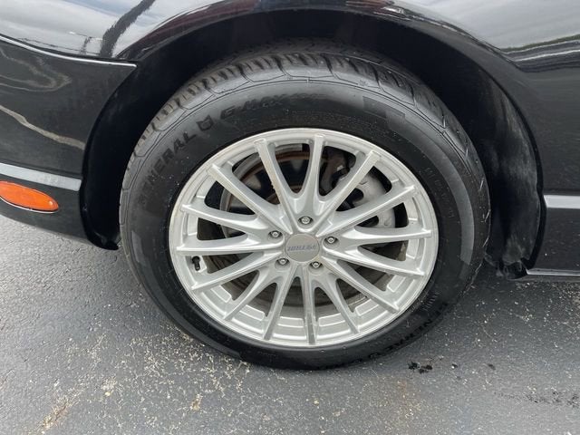 2004 Ford Thunderbird Deluxe