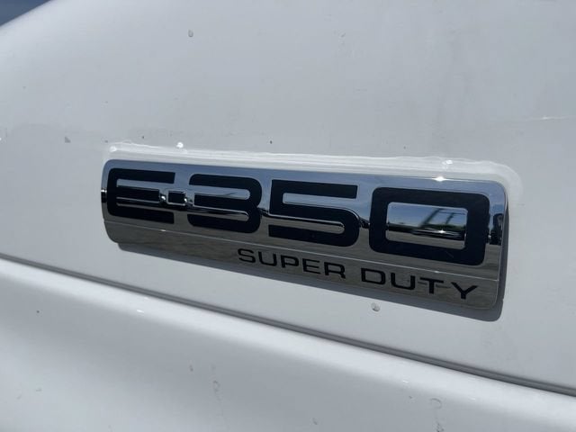 2024 Ford E-Series Cutaway E-350 SRW 138" WB