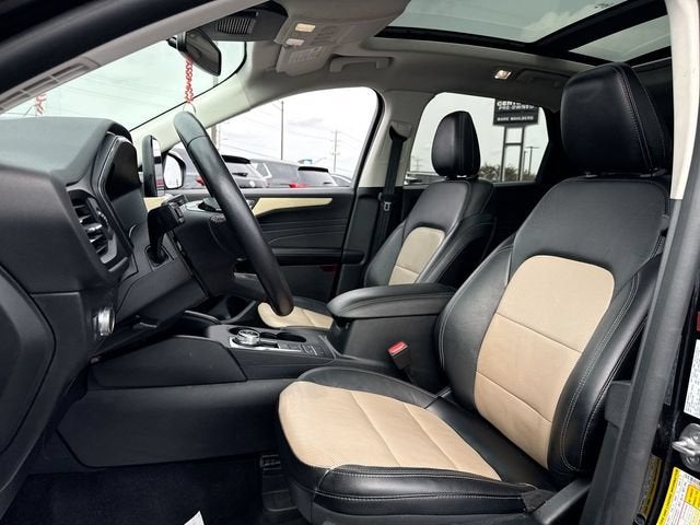 2022 Ford Escape Titanium Plug-In Hybrid