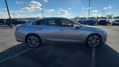 2025 Chevrolet Malibu 2LT