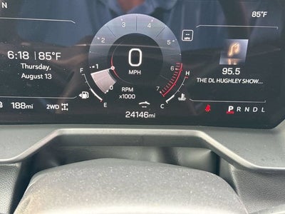 2024 GMC Acadia AT4