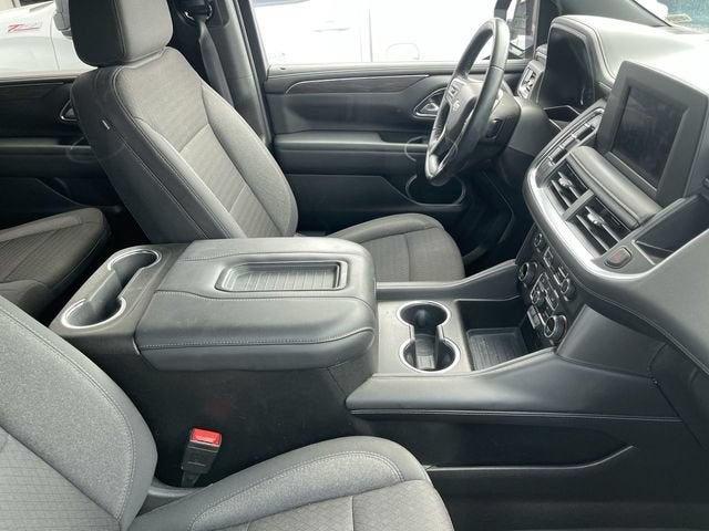2023 Chevrolet Suburban LS