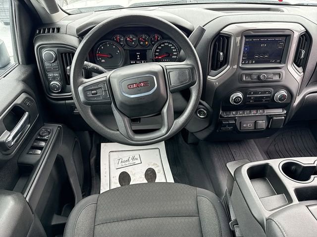 2024 GMC Sierra 2500 HD Pro