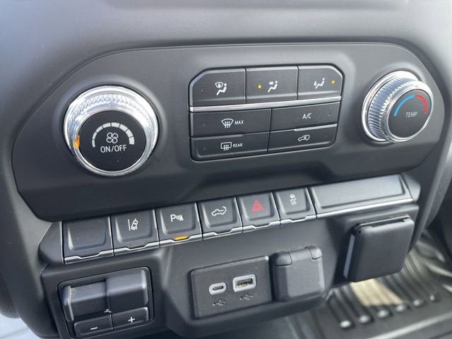 2024 GMC Sierra 2500 HD Pro