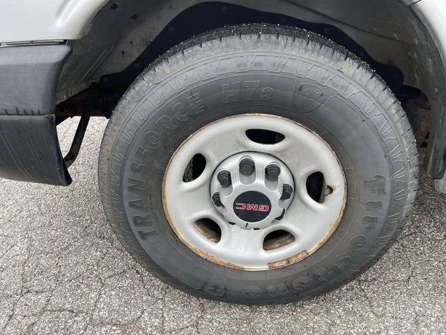 2016 GMC Savana Cargo 2500 2500 Regular Wheelbase Rear-Wheel Drive