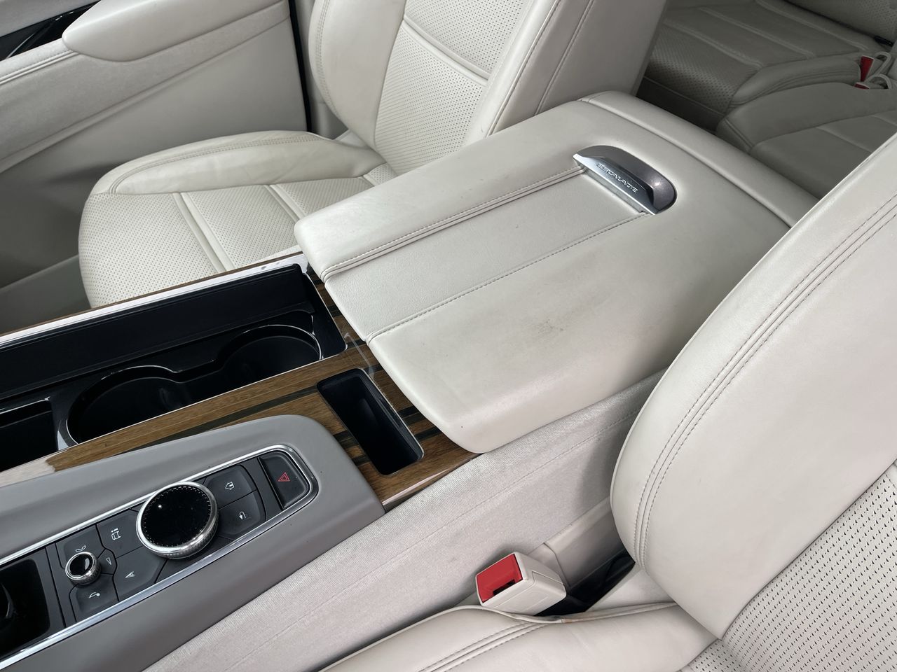 2022 Cadillac Escalade ESV Premium Luxury Platinum