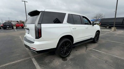 2025 Cadillac Escalade Luxury