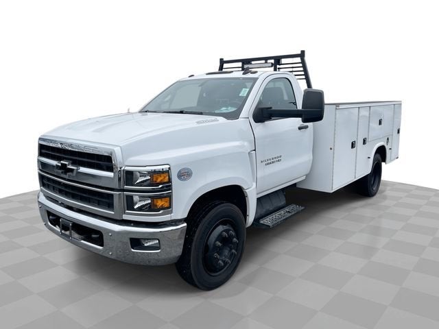 2023 Chevrolet Silverado 5500 HD Work Truck