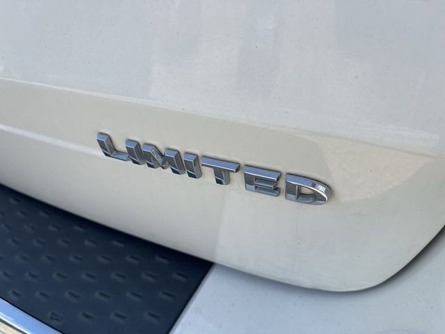 2011 Chrysler Town & Country Limited
