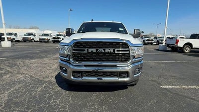 2024 RAM 3500 Big Horn Crew Cab 4x4 8' Box