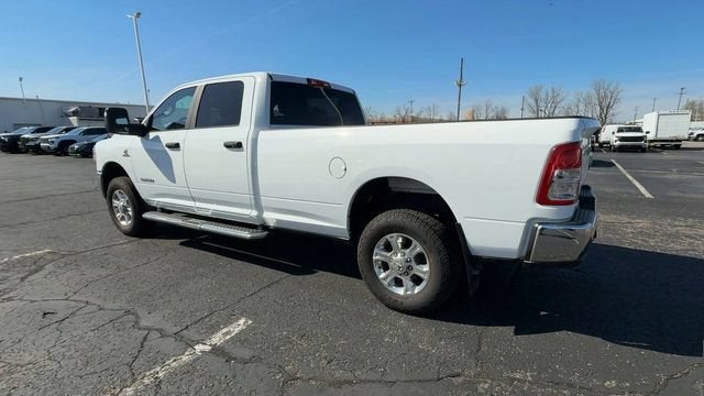 2024 RAM 3500 Big Horn Crew Cab 4x4 8' Box