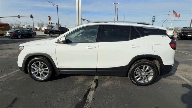 2022 GMC Terrain SLT