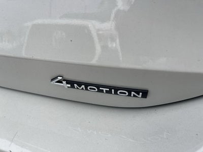 2025 Volkswagen Tiguan SE R-Line Black