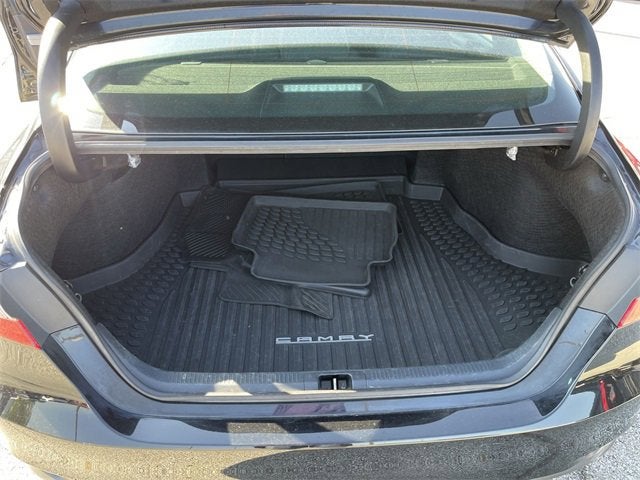 2023 Toyota Camry Hybrid LE