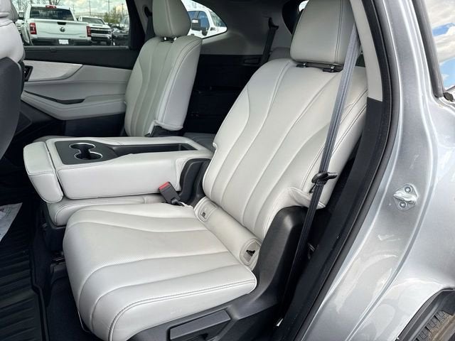 2023 Acura MDX w/Technology Package