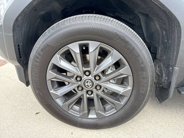 2025 Toyota Land Cruiser Base