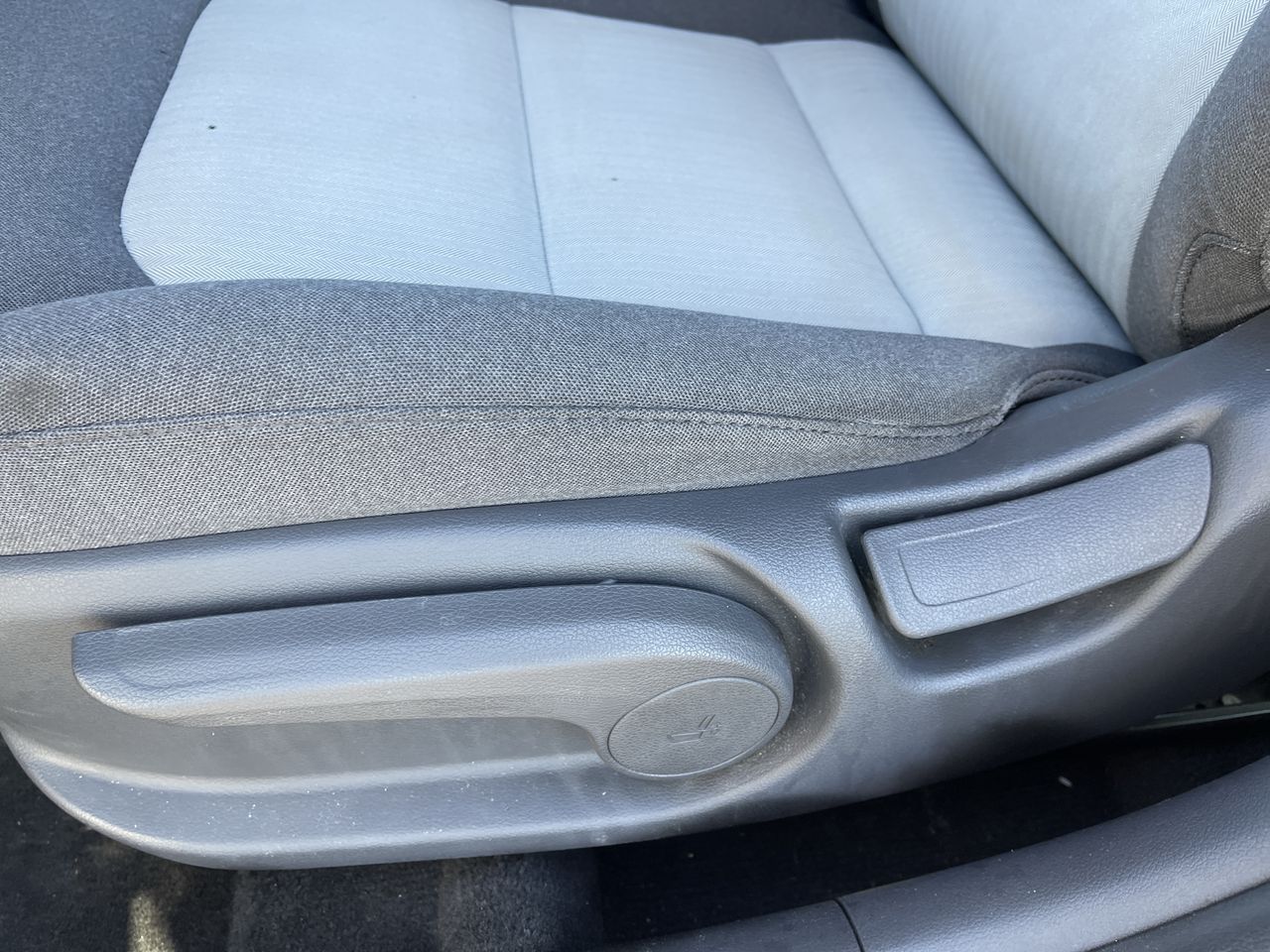 2020 Hyundai Ioniq Plug-In Hybrid SE