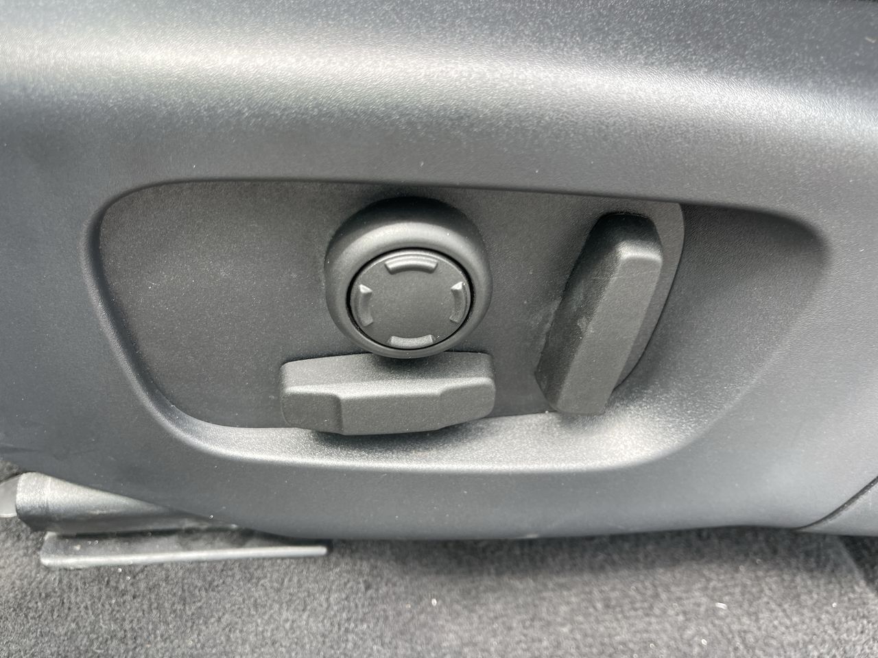 2023 Land Rover Discovery Sport S