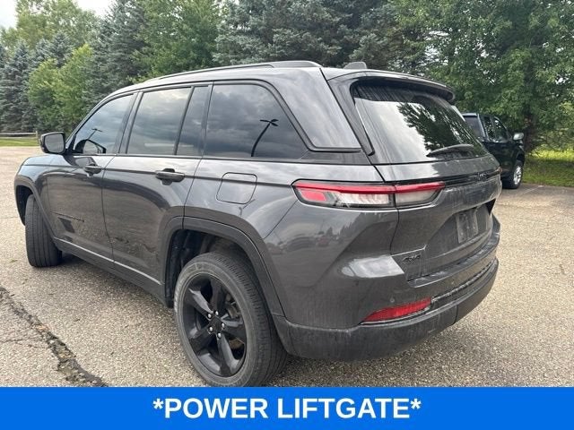 2022 Jeep Grand Cherokee Altitude 4x4