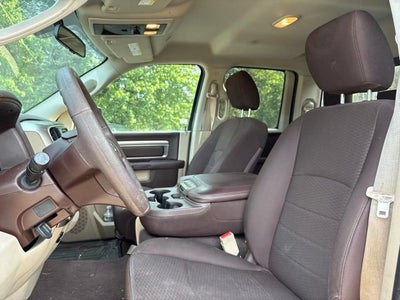 2017 RAM 1500 SLT Quad Cab 4x4 6'4" Box