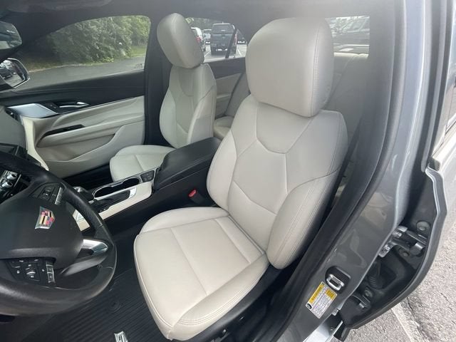 2023 Cadillac CT4 Luxury
