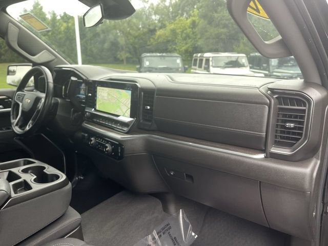 2025 Chevrolet Silverado 1500 LT (2FL)