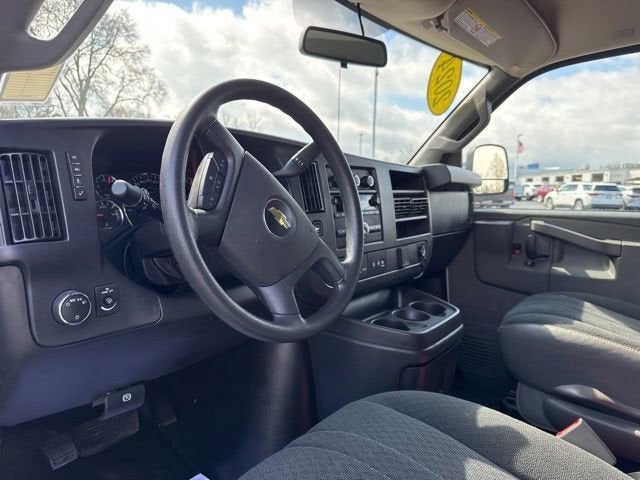 2024 Chevrolet Express Cargo 2500 WT