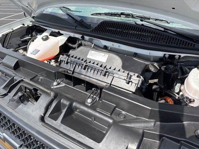 2024 Chevrolet Express Cargo 2500 WT