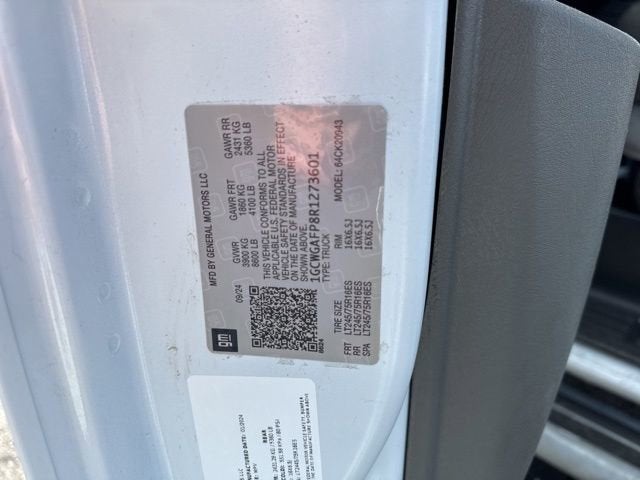 2024 Chevrolet Express Cargo 2500 WT