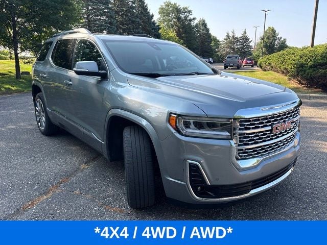 2023 GMC Acadia Denali