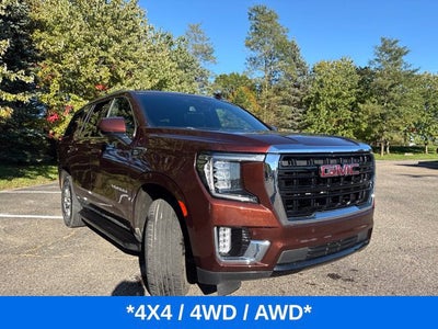 2023 GMC Yukon SLE