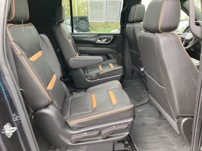 2022 GMC Yukon XL AT4