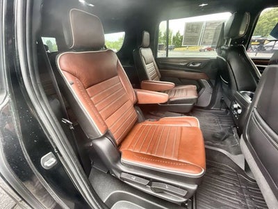 2023 GMC Yukon XL Denali Ultimate
