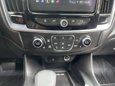 2022 Chevrolet Traverse LT Cloth