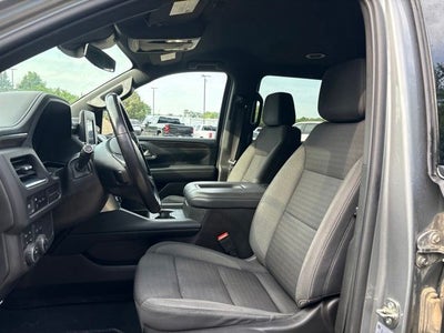 2023 Chevrolet Suburban LS