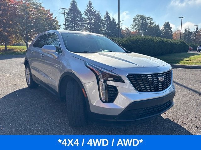 2022 Cadillac XT4 AWD Luxury