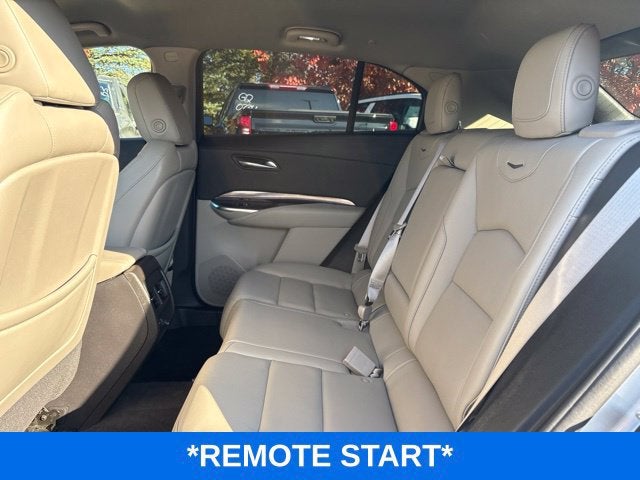 2022 Cadillac XT4 AWD Luxury