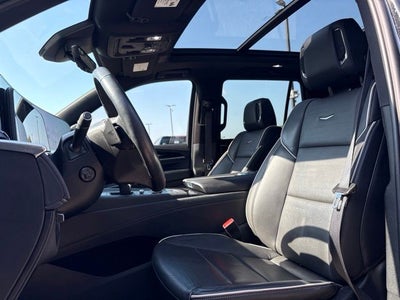 2024 Cadillac Escalade Sport