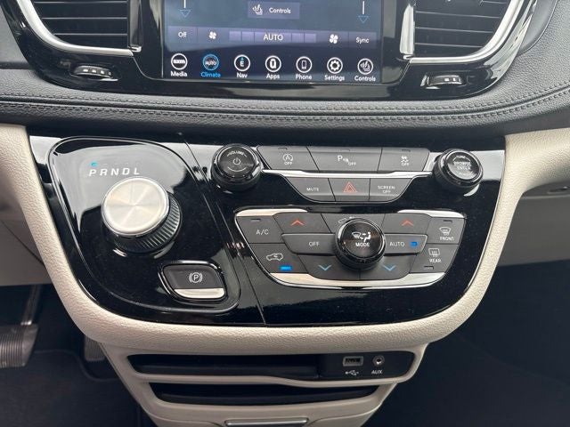 2020 Chrysler Pacifica Limited
