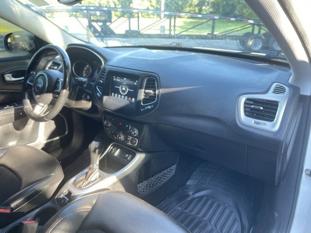 2020 Jeep Compass Sun and Wheel FWD