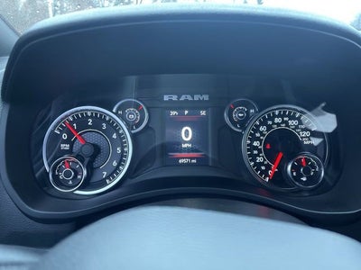 2021 RAM 2500 Tradesman Crew Cab 4x4 6'4" Box