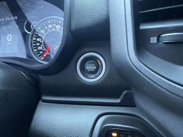 2021 RAM 2500 Tradesman Crew Cab 4x4 6'4" Box