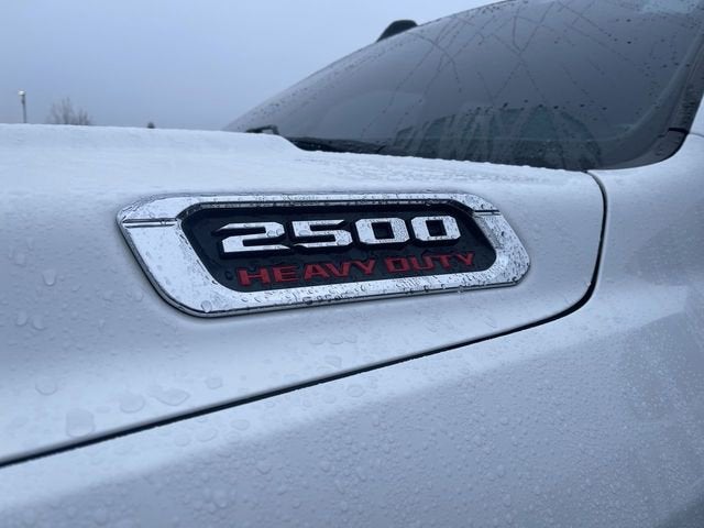 2021 RAM 2500 Tradesman Crew Cab 4x4 6'4" Box