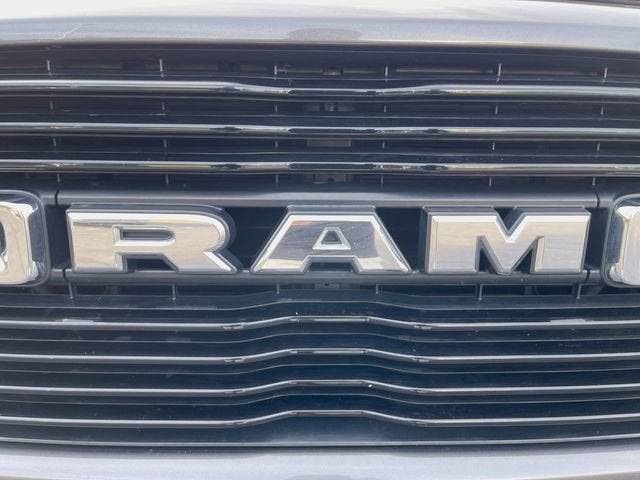 2019 RAM 2500 Big Horn Crew Cab 4x4 8' Box