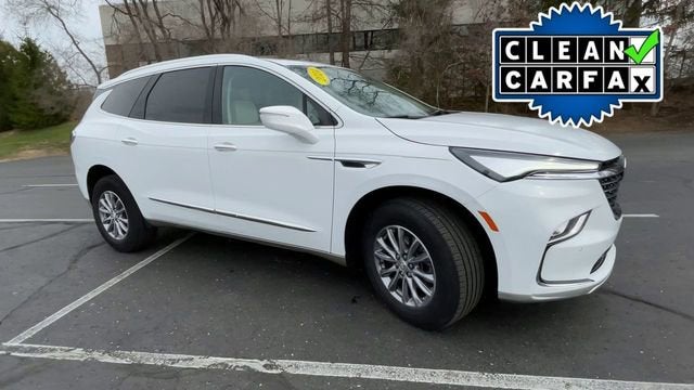 2024 Buick Enclave Essence